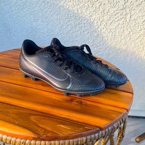 USED NIKE YOUTH SOCCER CLEATS ‼️‼️⚽️⚽️🥅